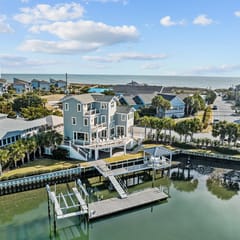 The Great Escape- A Waterfront Retreat