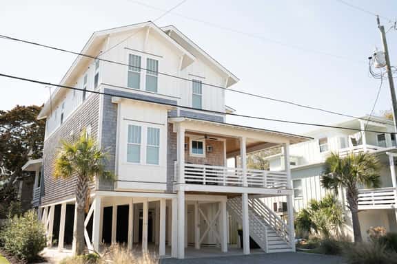 Plumeria House by Mira-Mar - Image 1